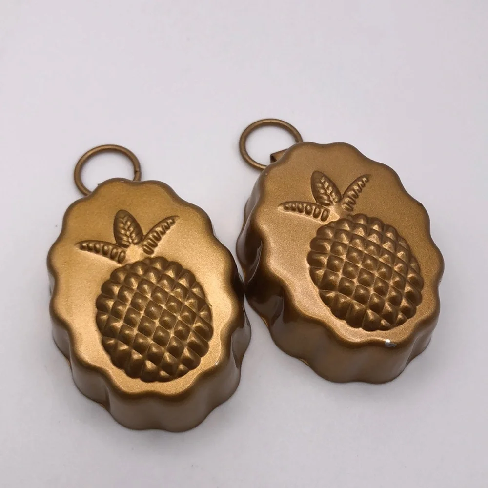Williams Sonoma Miniature Pineapple Tin Copper Tone Jello Cake Butter Mold. VTG